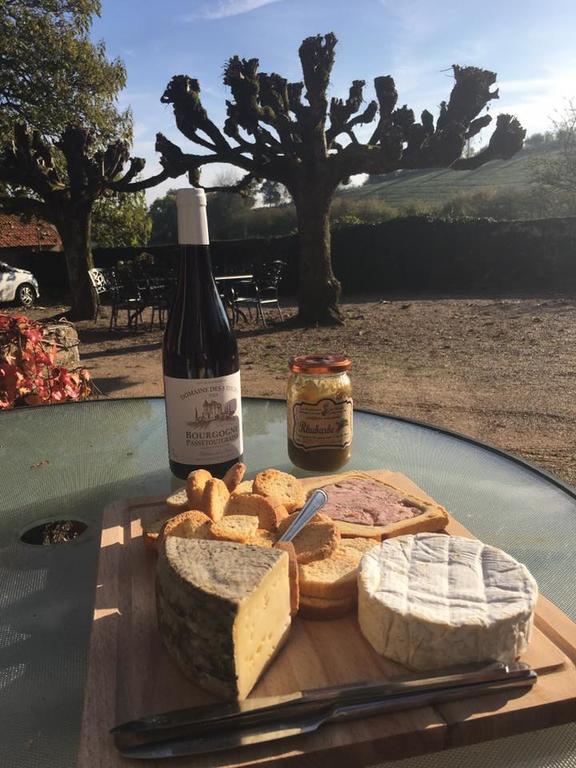 Gites La Tourelle Uxeau 외부 사진